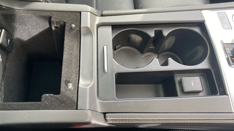 Jaguar F-Pace 2.0 D200 R-Dynamic S 5dr Auto AWD Diesel Estate